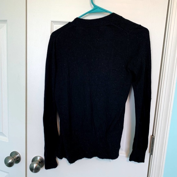 Banana Republic Women's Size Extra Small Black Button‎ Front Cardigan - Picture 4 of 4